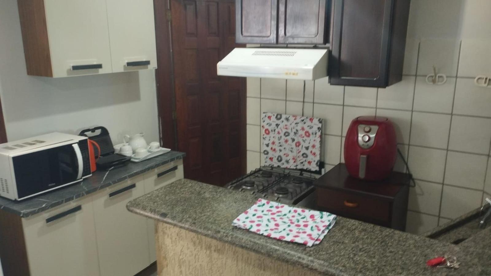 Golden Dolphin Em Taperapuan Perto Axe Moi Porto Seguro